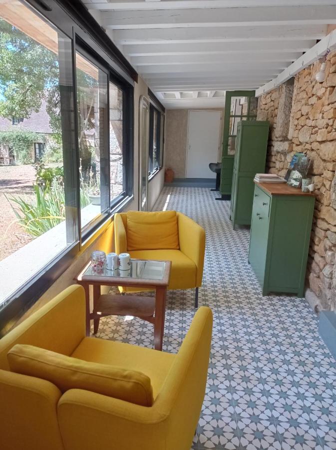 Gite D'Espinieres Orniac Exterior foto